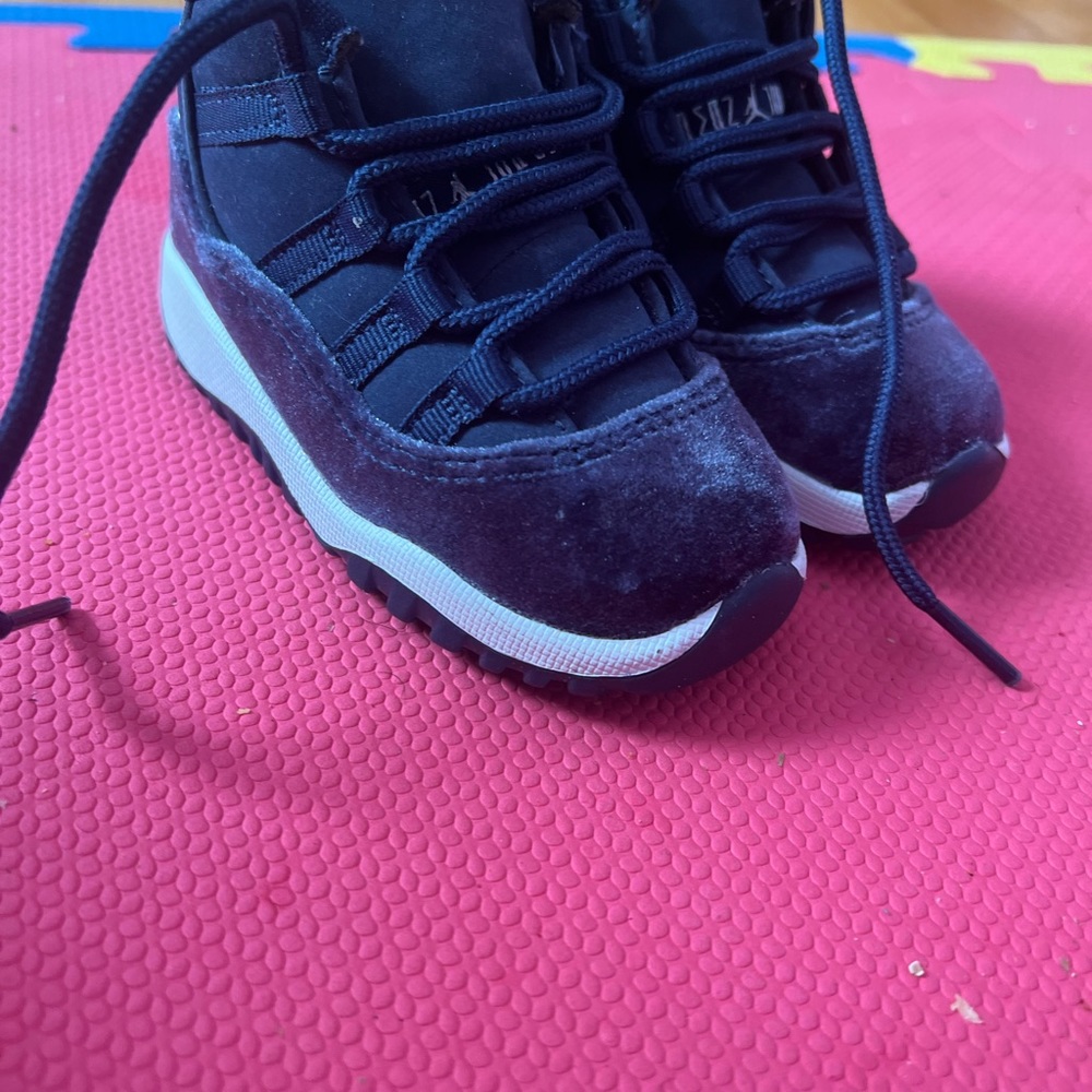 Jordan 11 retro - Picture 5 of 6